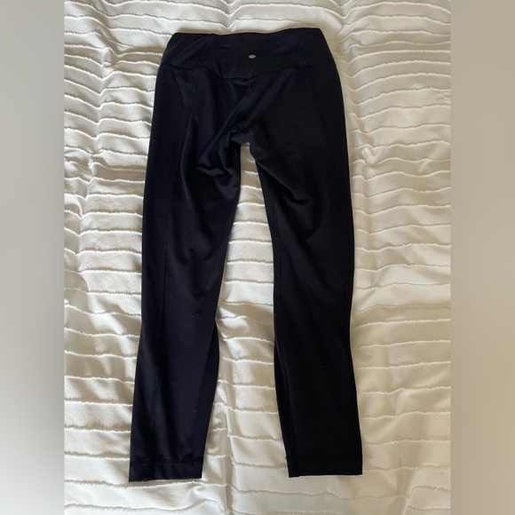 Yogalicious Black Leggings - Picture 2 of 3